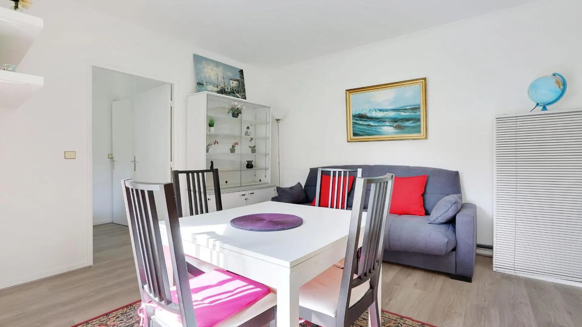 Arago - Sante - Cosy Flat Apartment Paris 0*,  France